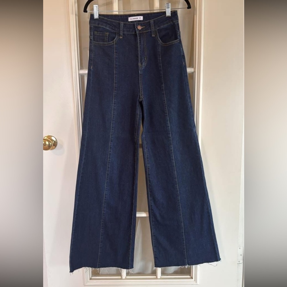 Wide leg jeans